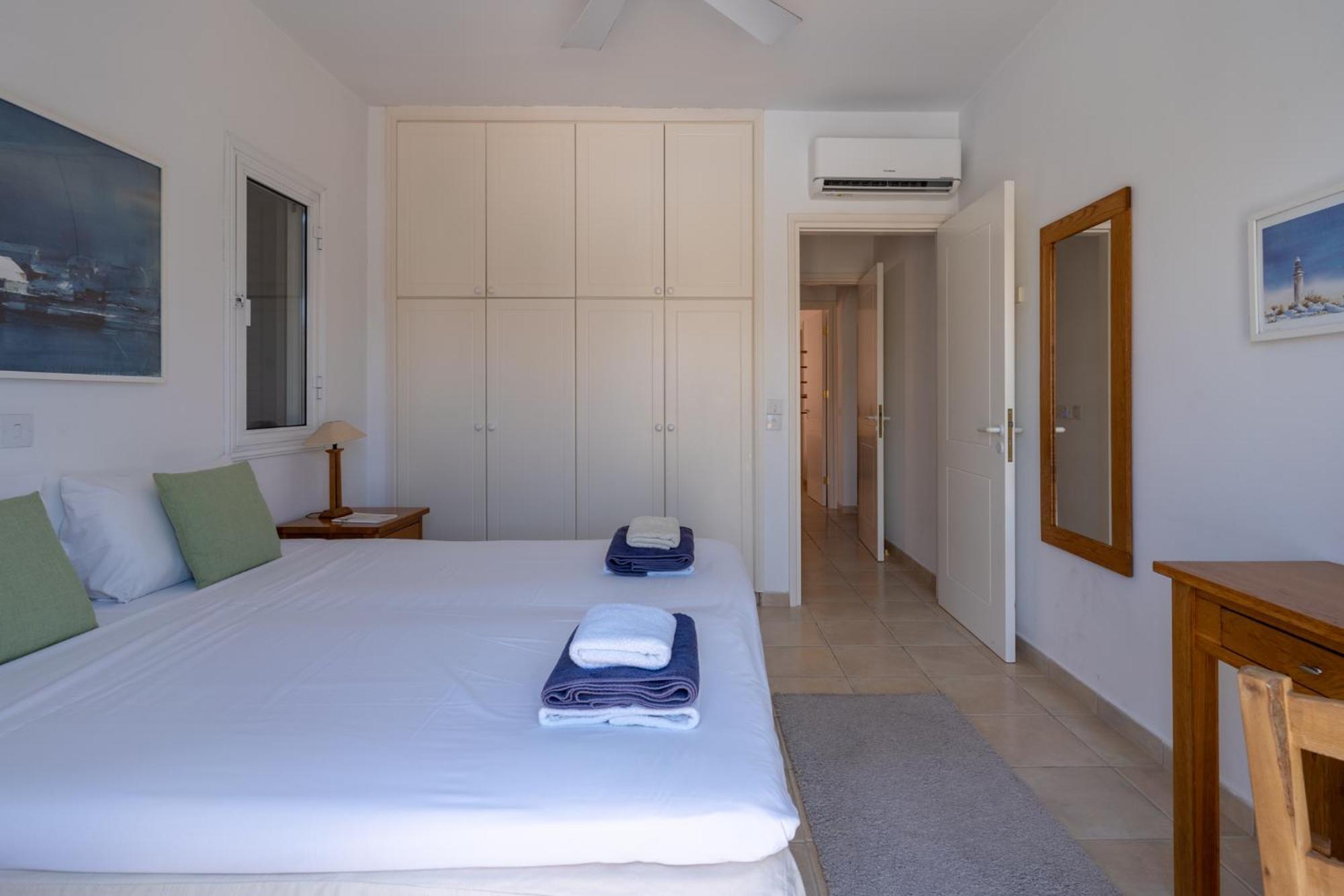 Tropical Paradise In Harbour Paphos, Central & Close To Beach Экстерьер фото